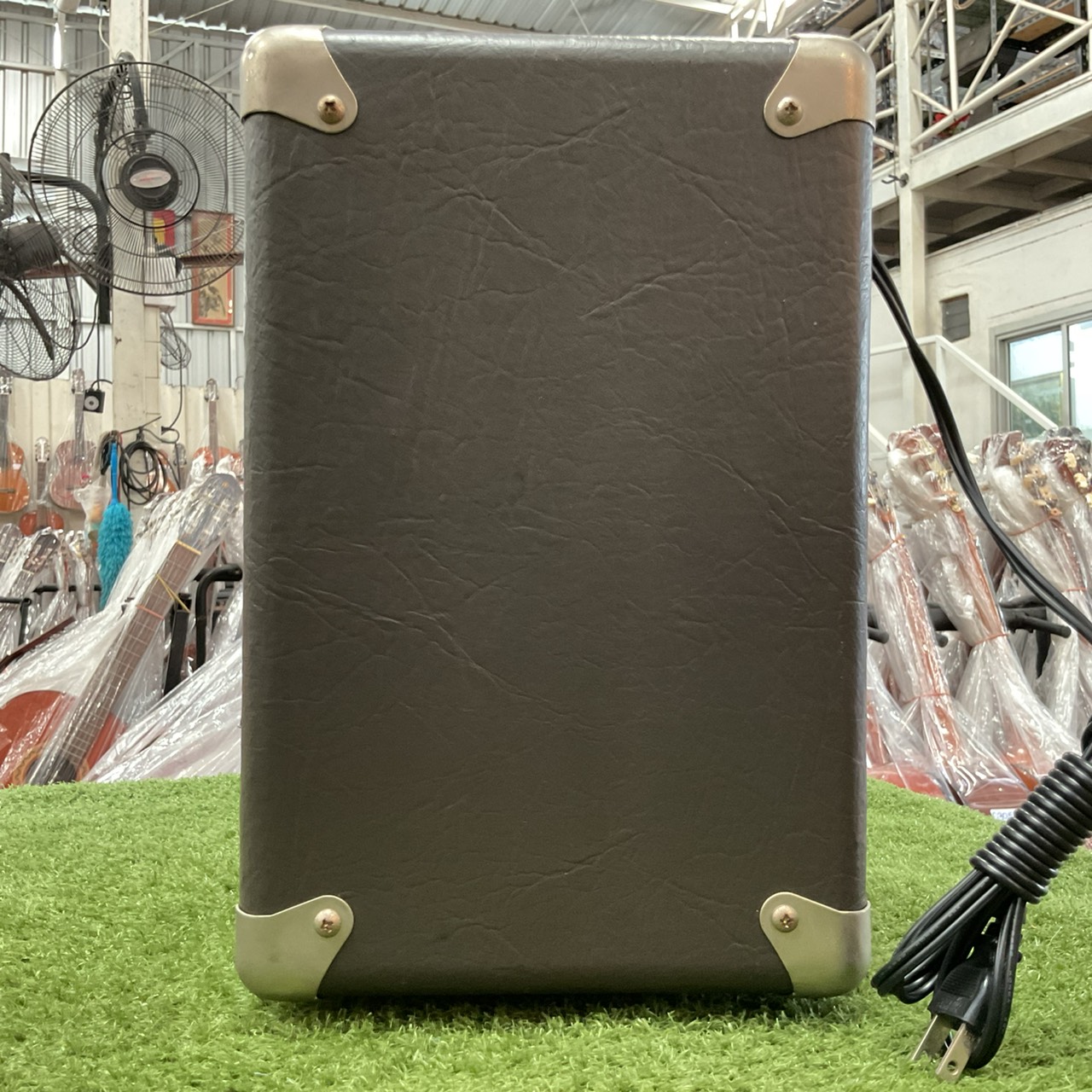 แอมป์กีต้าร์ Ibanez : IBZ10A (ACOUSTIC)