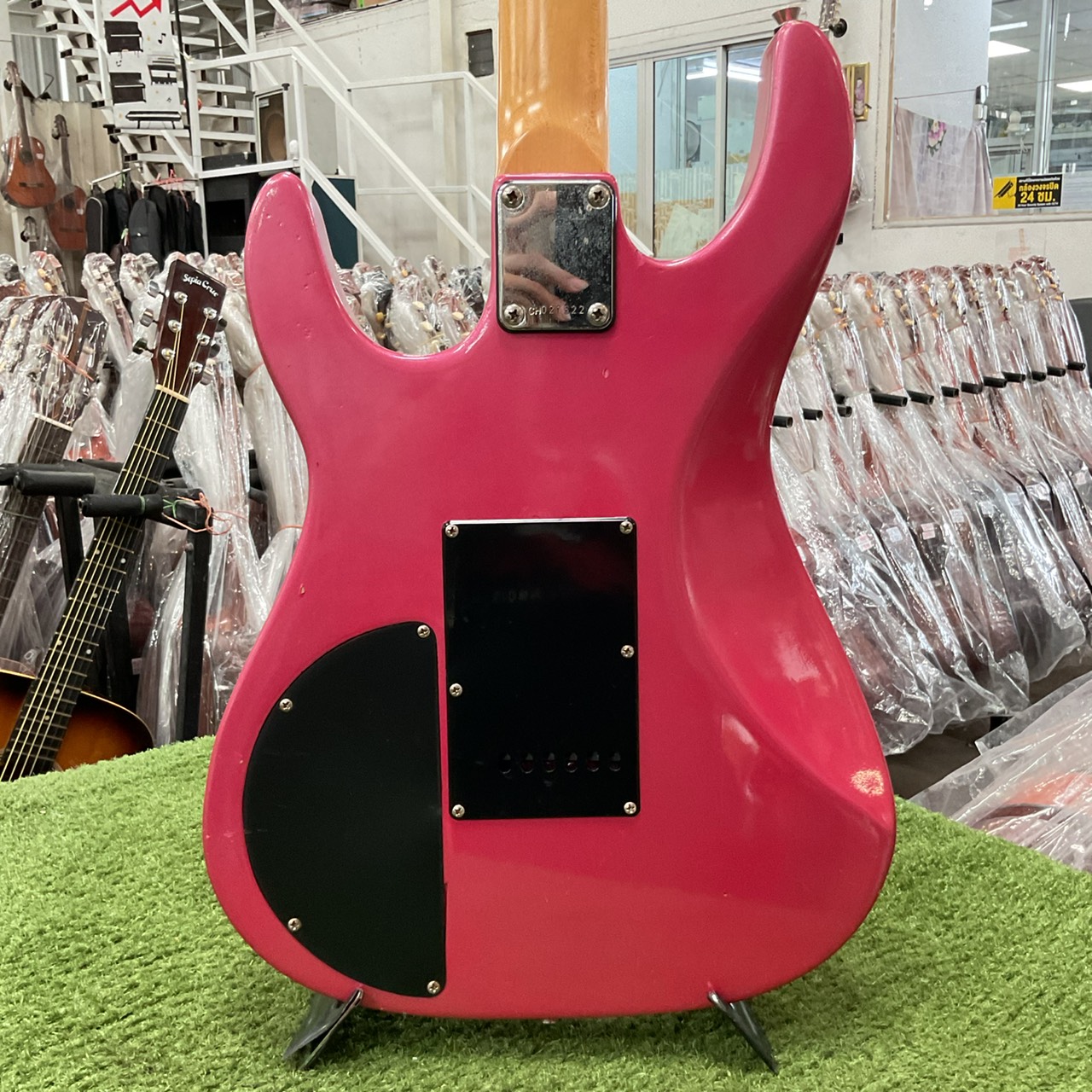 กีต้าร์ไฟฟ้า No Brand