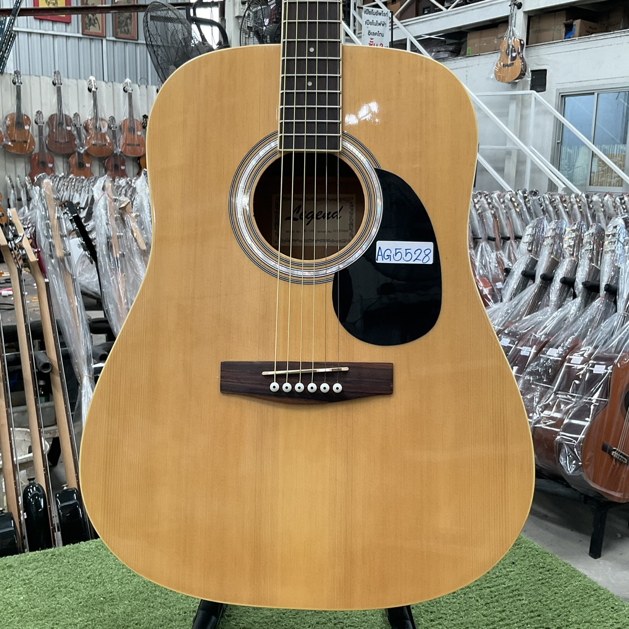 กีต้าร์โปร่ง Legend : WG-15N