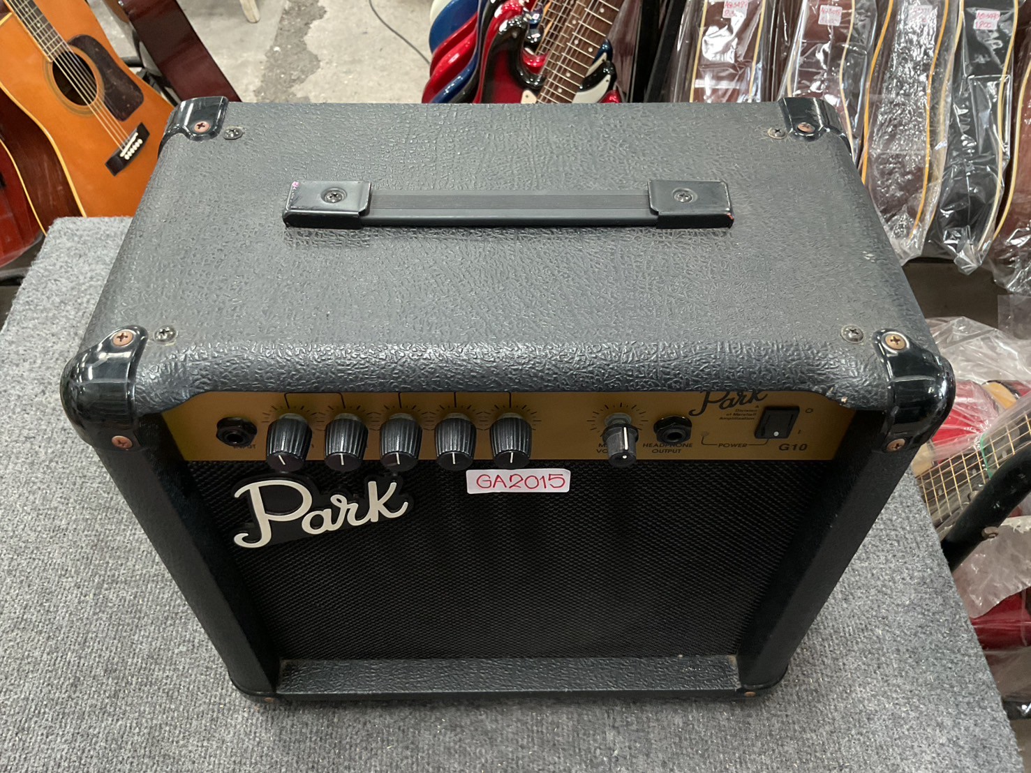 แอมป์กีต้าร์ ParK : G10