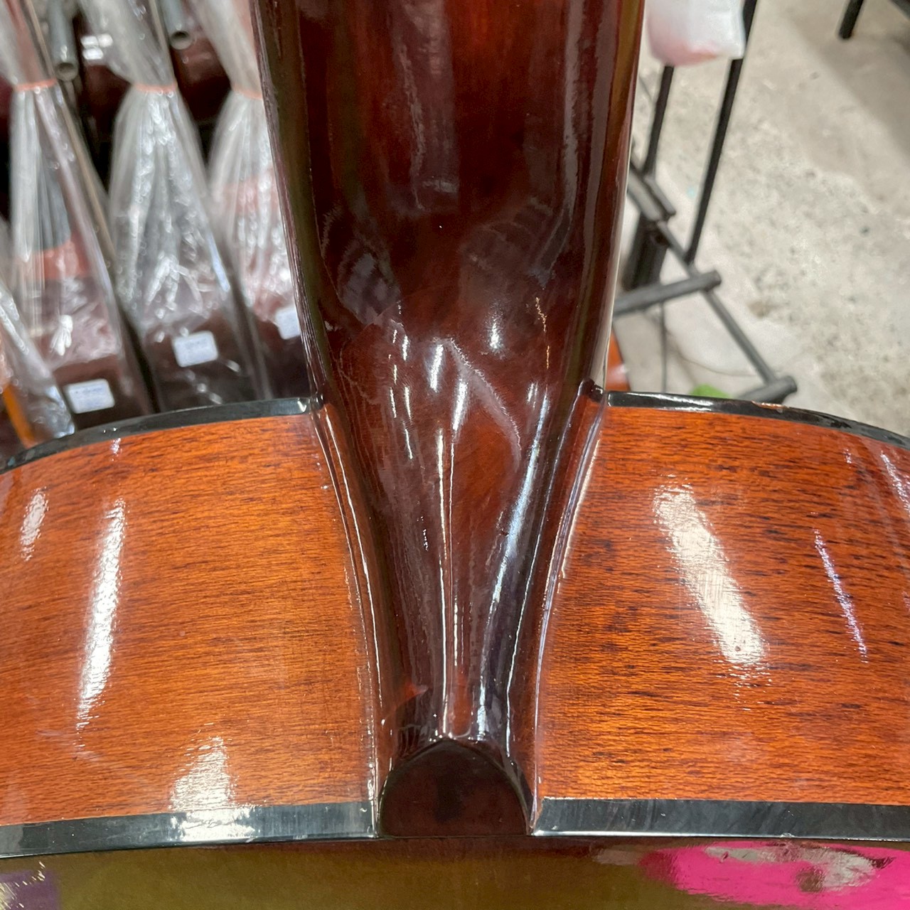 กีต้าร์คลาสสิค MONTANO : A-3