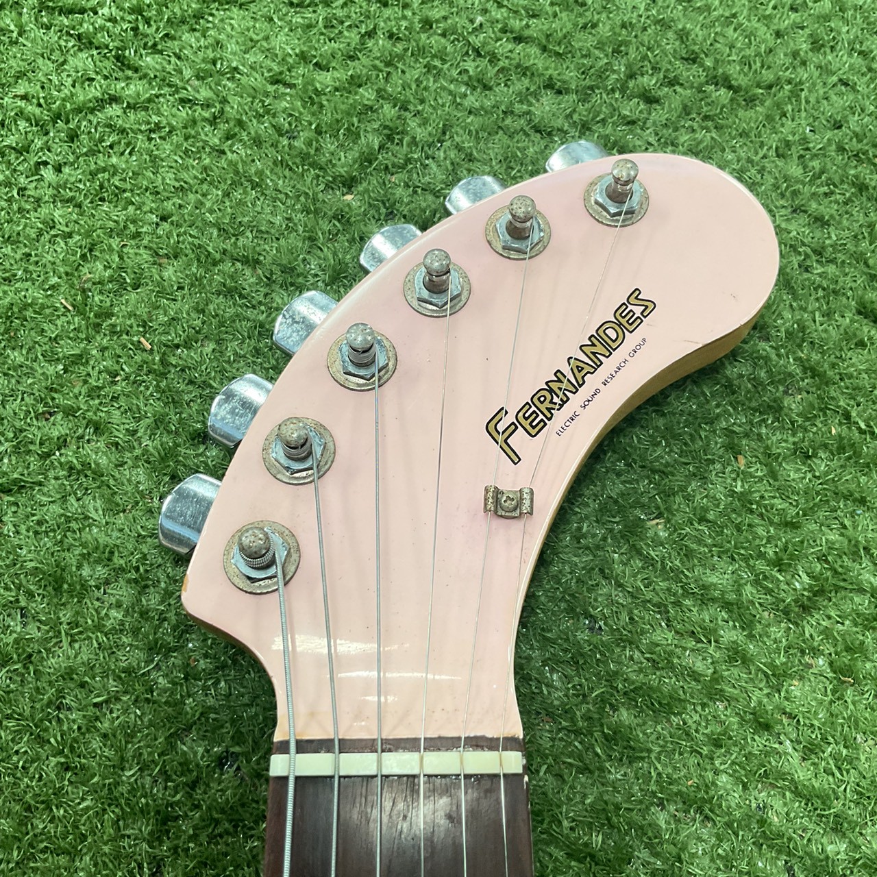 กีต้าร์ไฟฟ้า FERNANDES