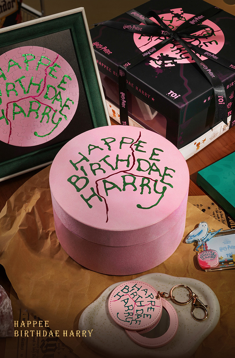 [Pre-Order] Toi x Harry Potter Birthday Cake Puzzle 71pcs. จิ๊กซอว์เค้กวันเกิดแฮร์รี่พอตเตอร์