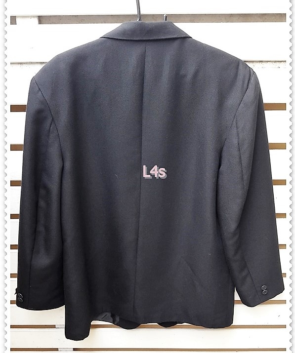 0057--เสื้อสูทชาย สีดำ metro concepts อก 41 นิ้ว