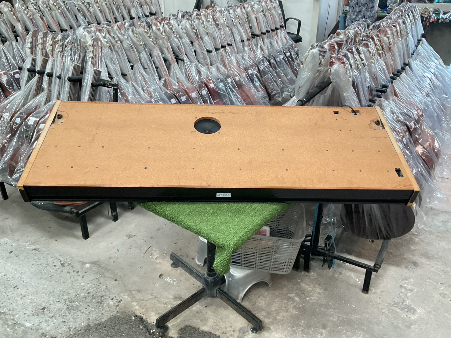 เปียโน COLUMBIA : EP-200T สินค้าไม่พร้อมใช้งาน (ต้องซ่อม)