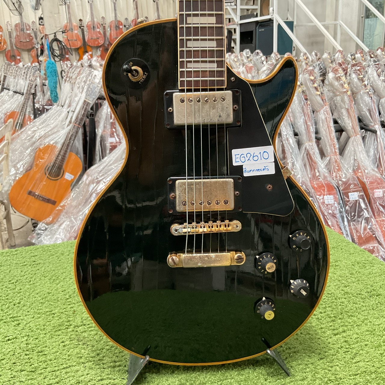 กีต้าร์ไฟฟ้า Marchis