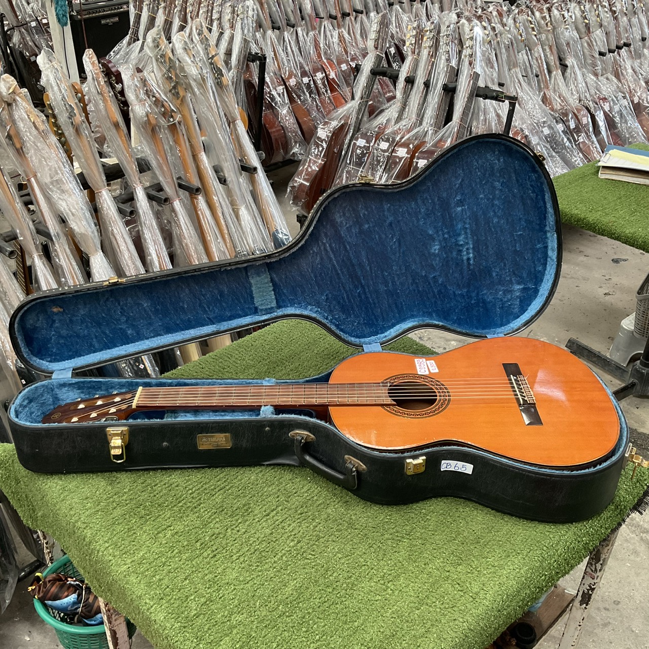 กล่องเคสกีต้าร์คลาสสิค YAMAHA