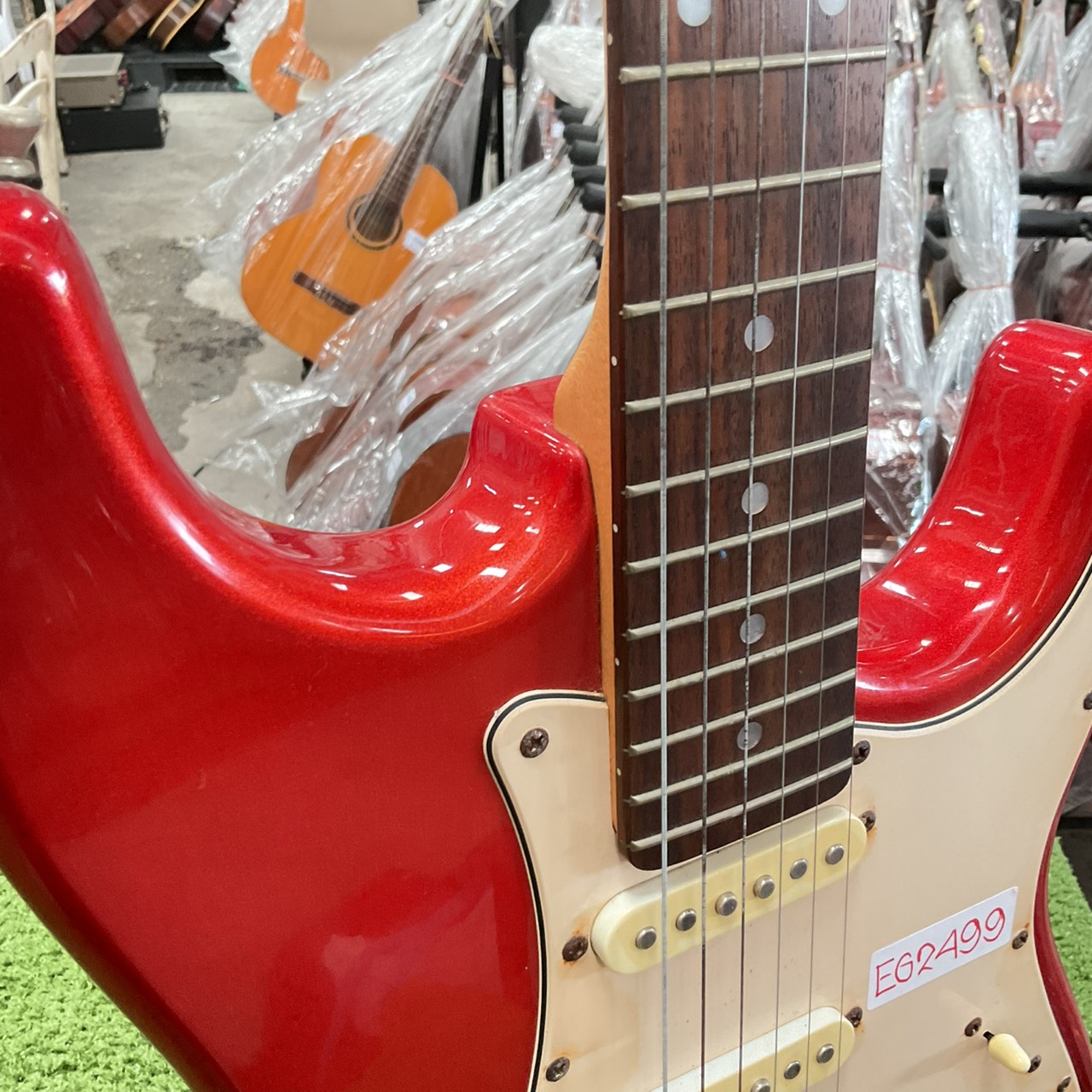 กีต้าร์ไฟฟ้า Legend