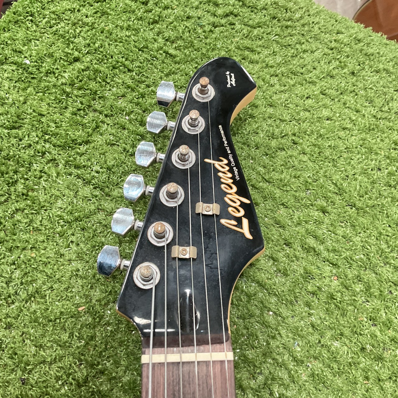 กีต้าร์ไฟฟ้า Legend