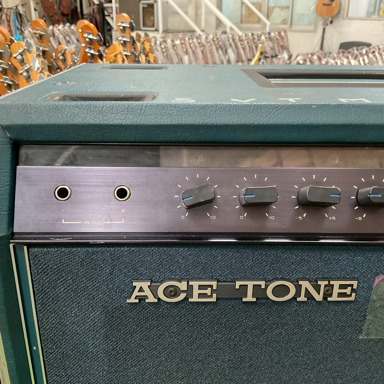 แอมป์กีต้าร์ ACE TONE : GH-600