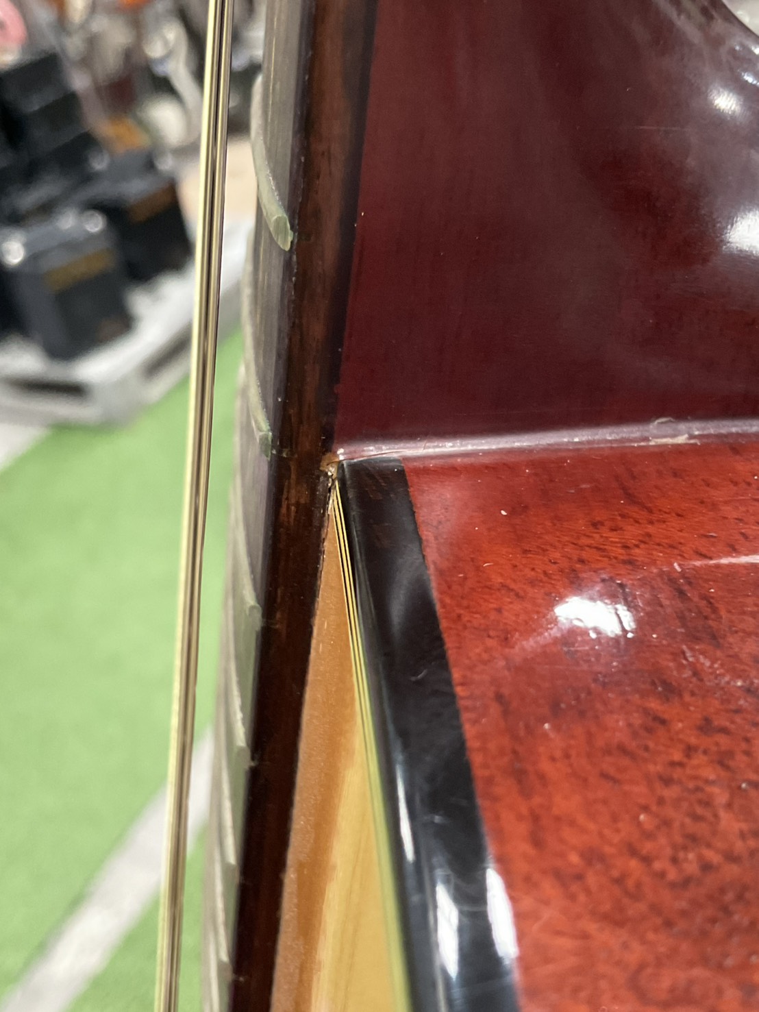 กีต้าร์โปร่ง Morris : W-15