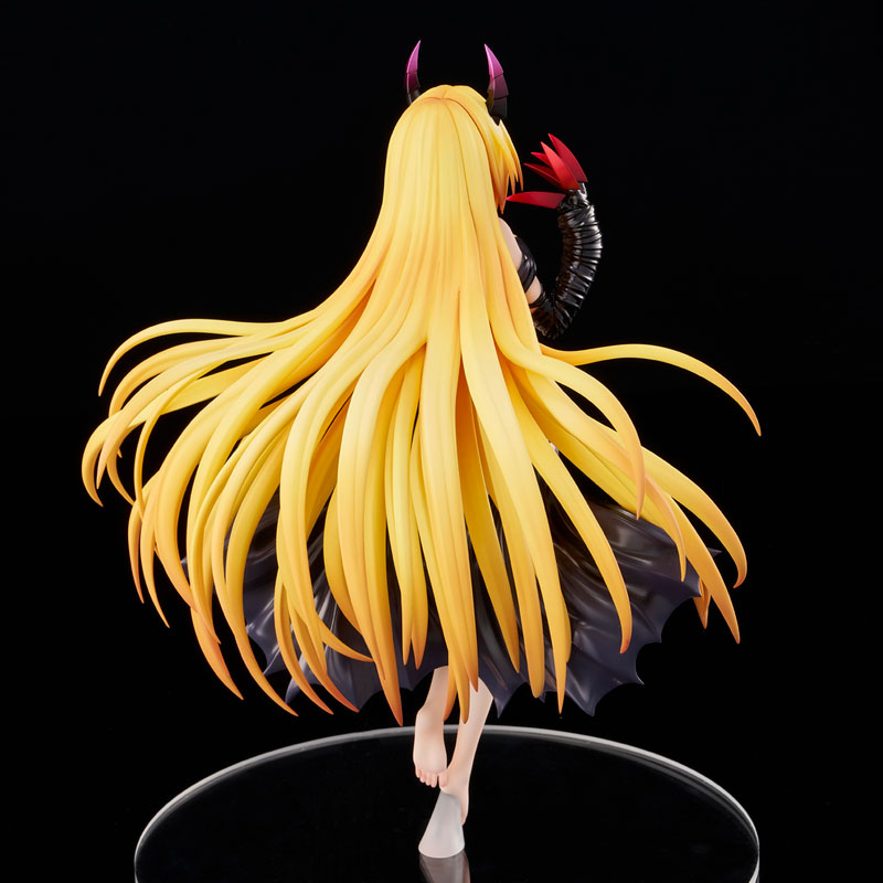 To Love-Ru Darkness Golden Darkness Darkness Ver. 1/6 Complete Figure(Pre-order)