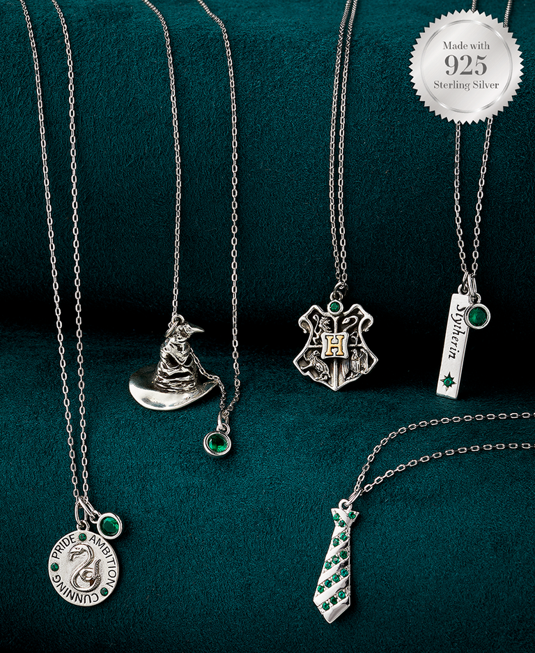 Harry Potter Slytherin Pride Candle เทียนหอมสลิธีริน