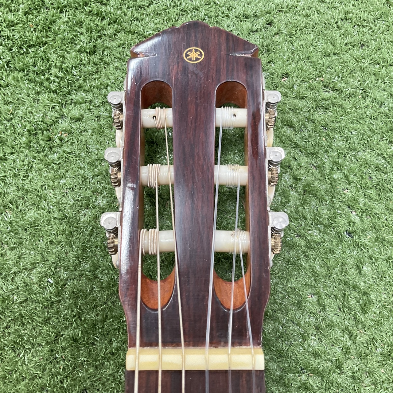 กีต้าร์คลาสสิค YAMAHA : G-100D