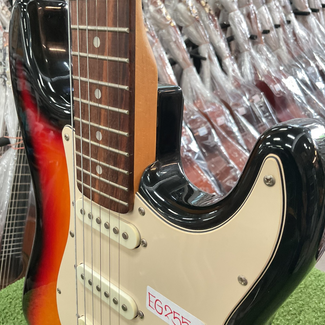 กีต้าร์ไฟฟ้า SELDER