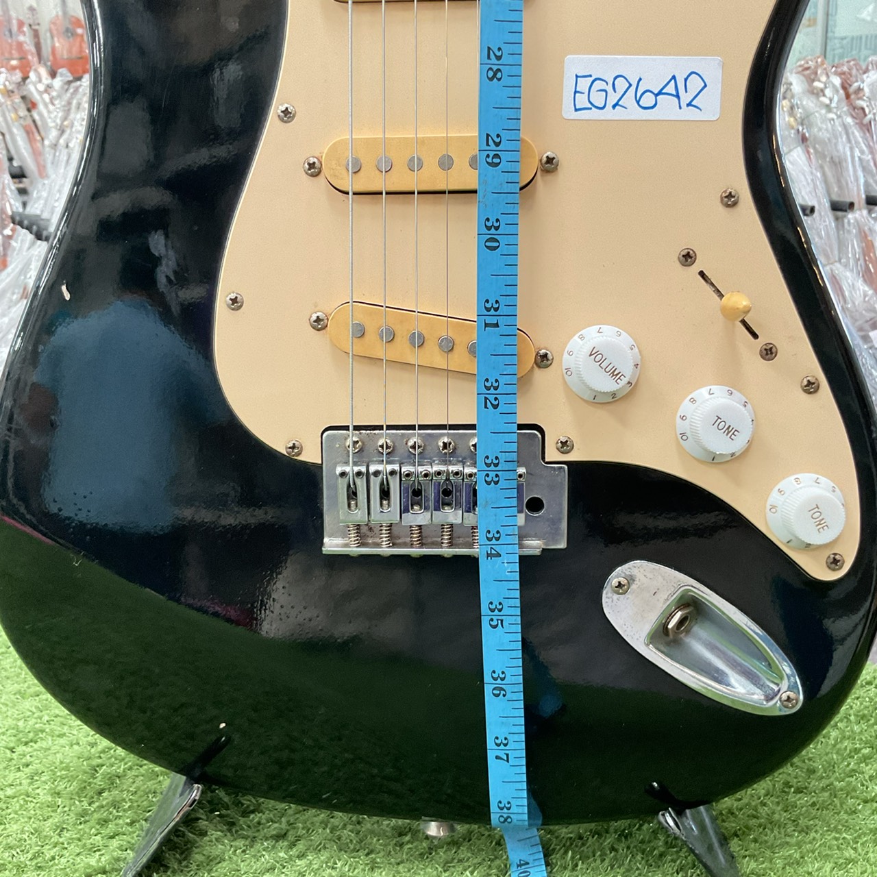 กีต้าร์ไฟฟ้า Maison