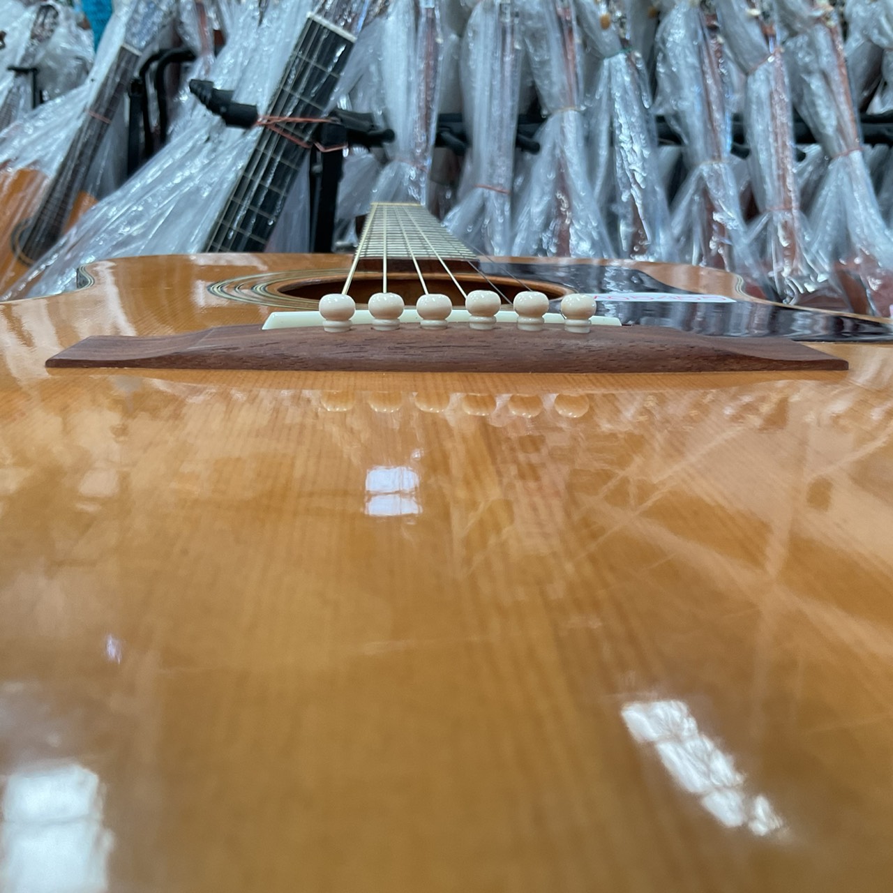 กีต้าร์โปร่ง YAHAMA : FG-130