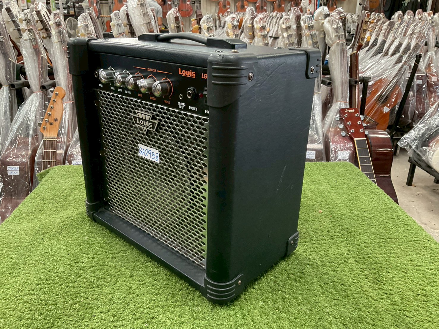 แอมป์กีต้าร์ Louis : LGA-15