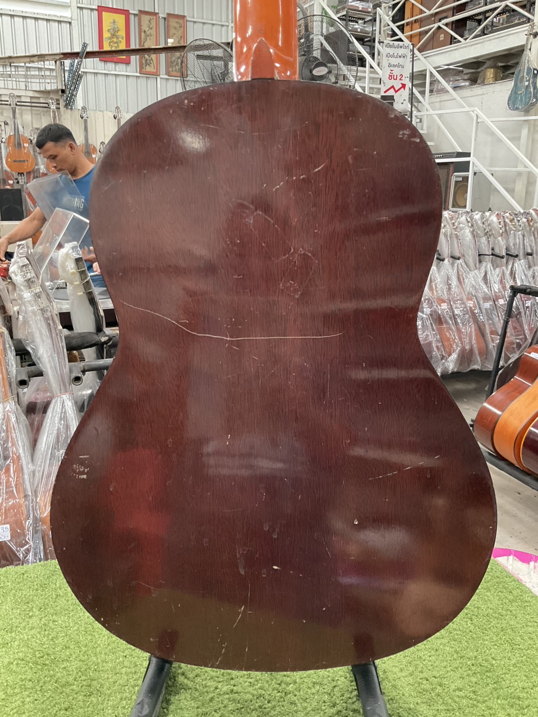 กีต้าร์คลาสสิค YAMAHA : G-70D