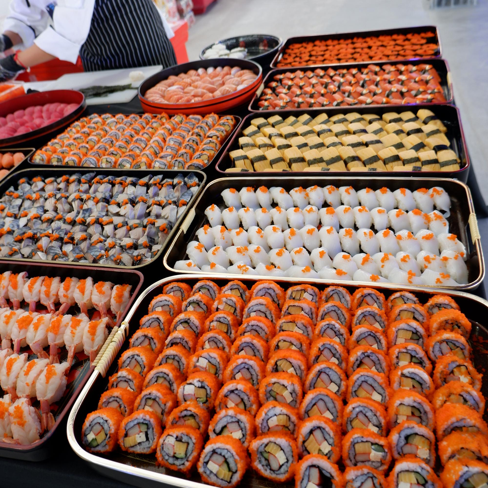 รับจัดเลี้ยงอาหารญี่ปุ่น ซูชิ ซาซิมิ แซลมอน นอกสถานที่ ณ One Bangkok เขตปทุมวัน