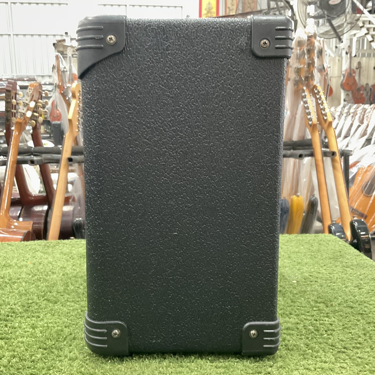 แอมป์กีต้าร์ Louis : LGA-15