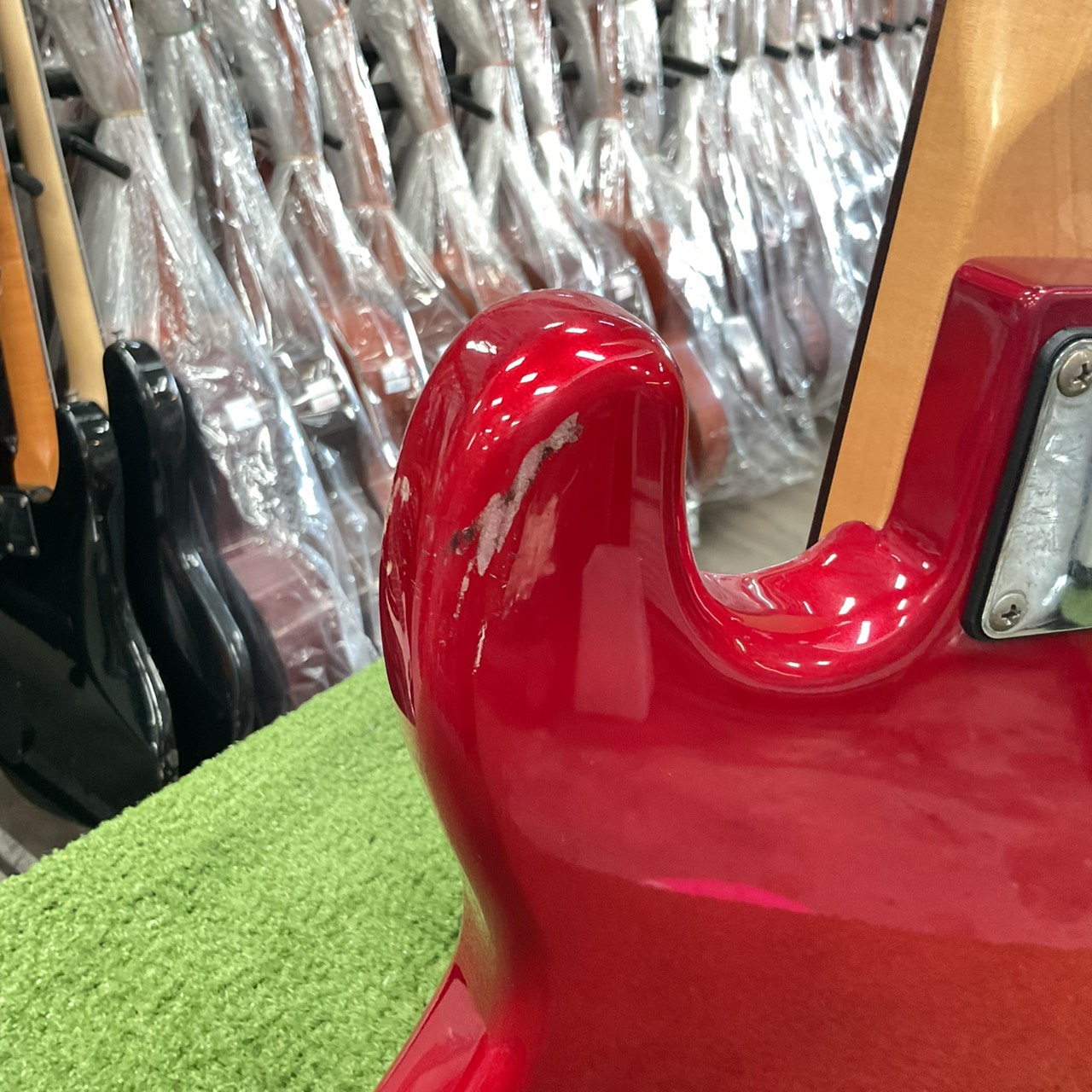 กีต้าร์เบส SELDER