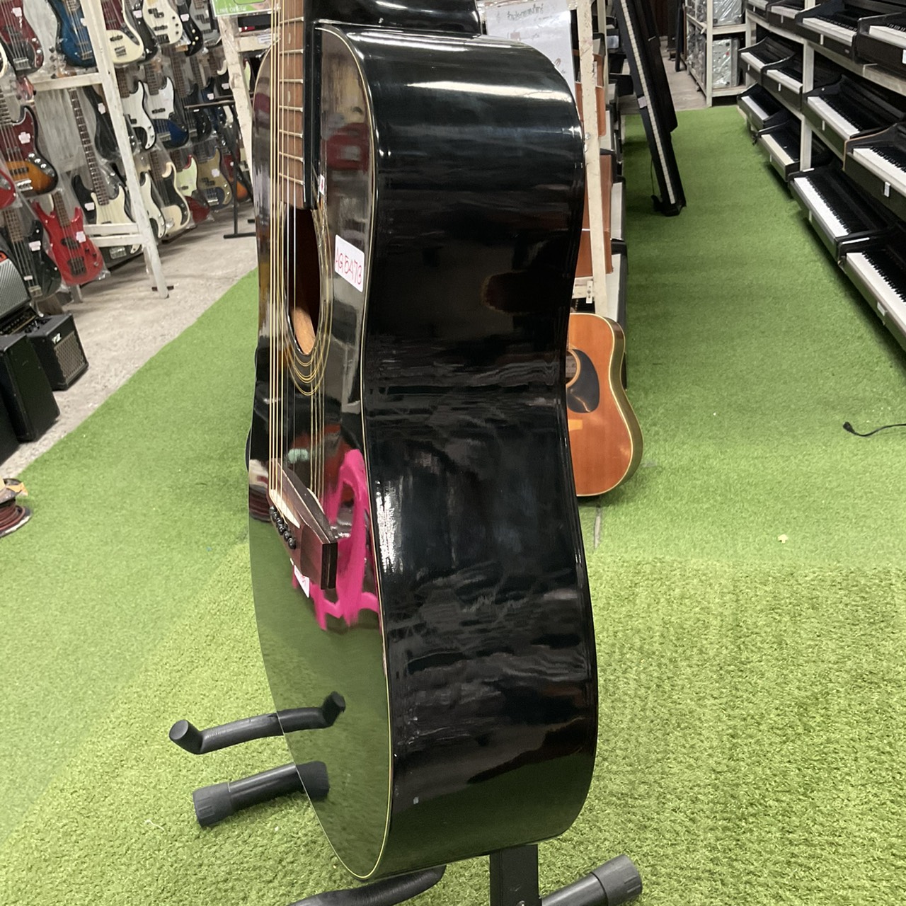 กีต้าร์โปร่ง Legend : LAW-20G/BK