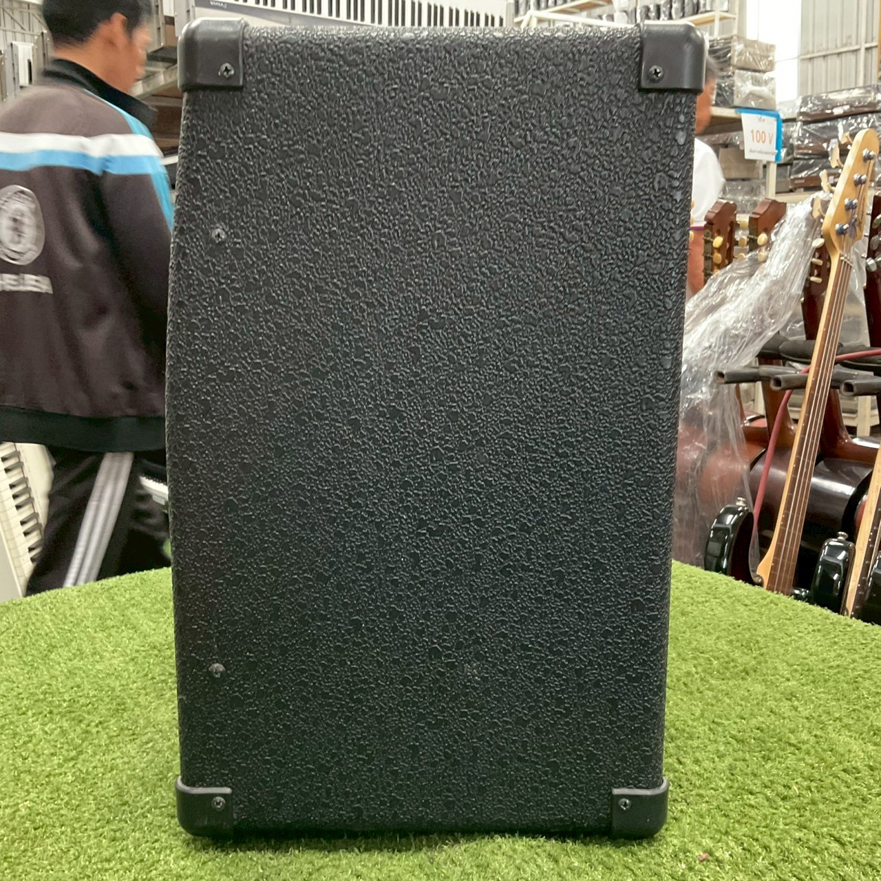 แอมป์กีต้าร์ Hughes & Kettner : Edition Blue 60-DFX