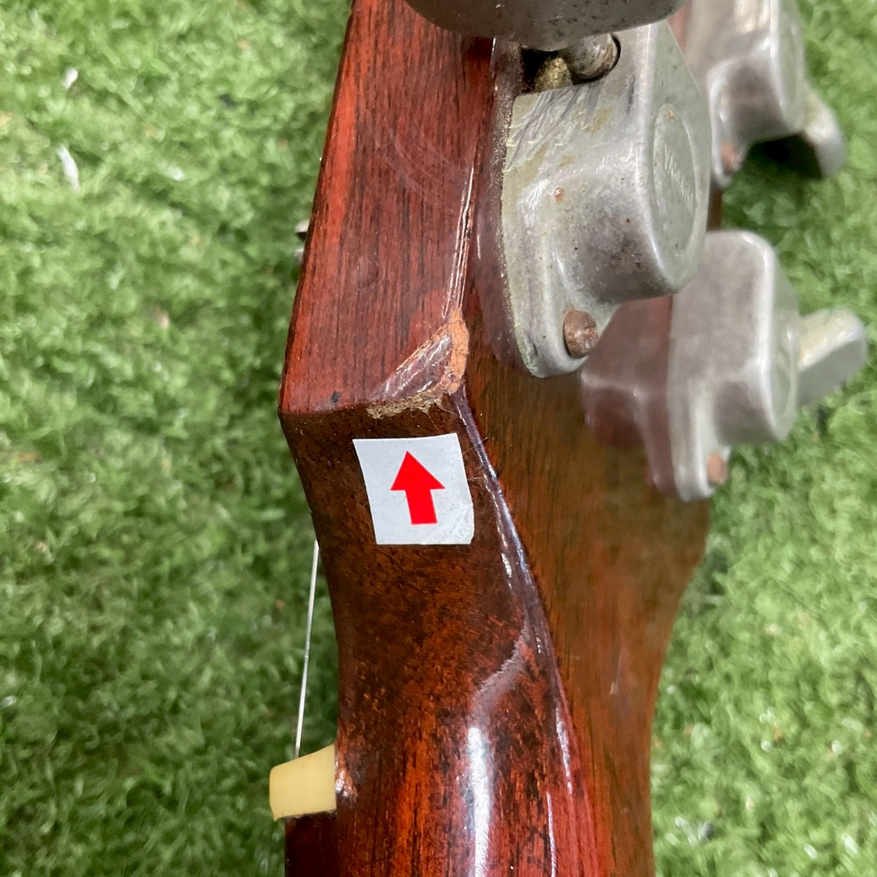 กีต้าร์โปร่ง YAMAHA : FG-130