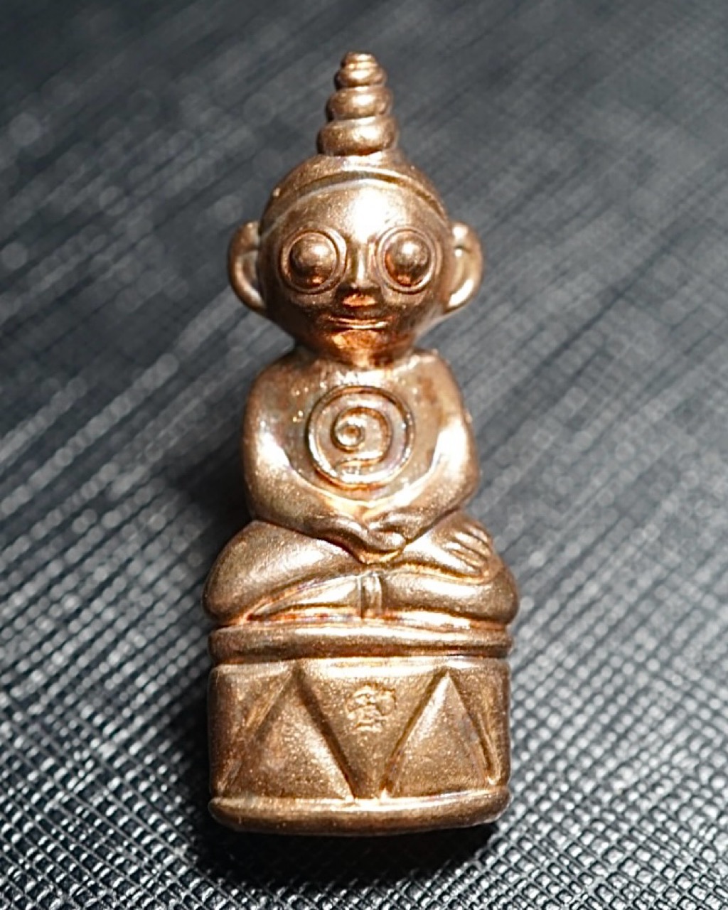 งั่งบุญ (เนื้อสำริดมงคล, ปัดเงา, อุดกริ่ง) Ngang Boon (Golden Bronze, Brushed, Embedded With Bell). SKU-03090