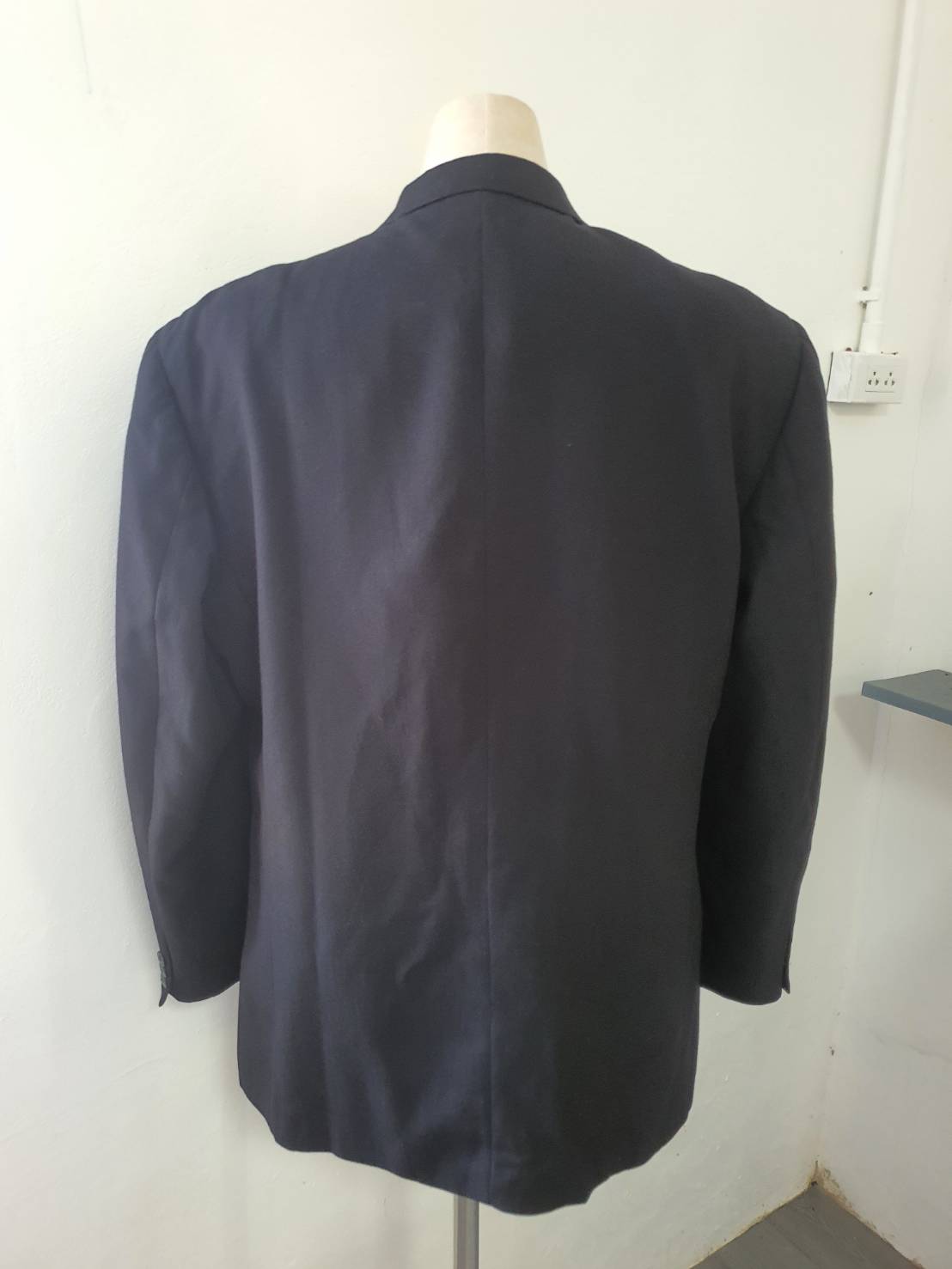 SUIT C0025 เสื้อสูท สีดำ มือสอง แบรนด์ JOHN HENRY อก 44 นิ้ว