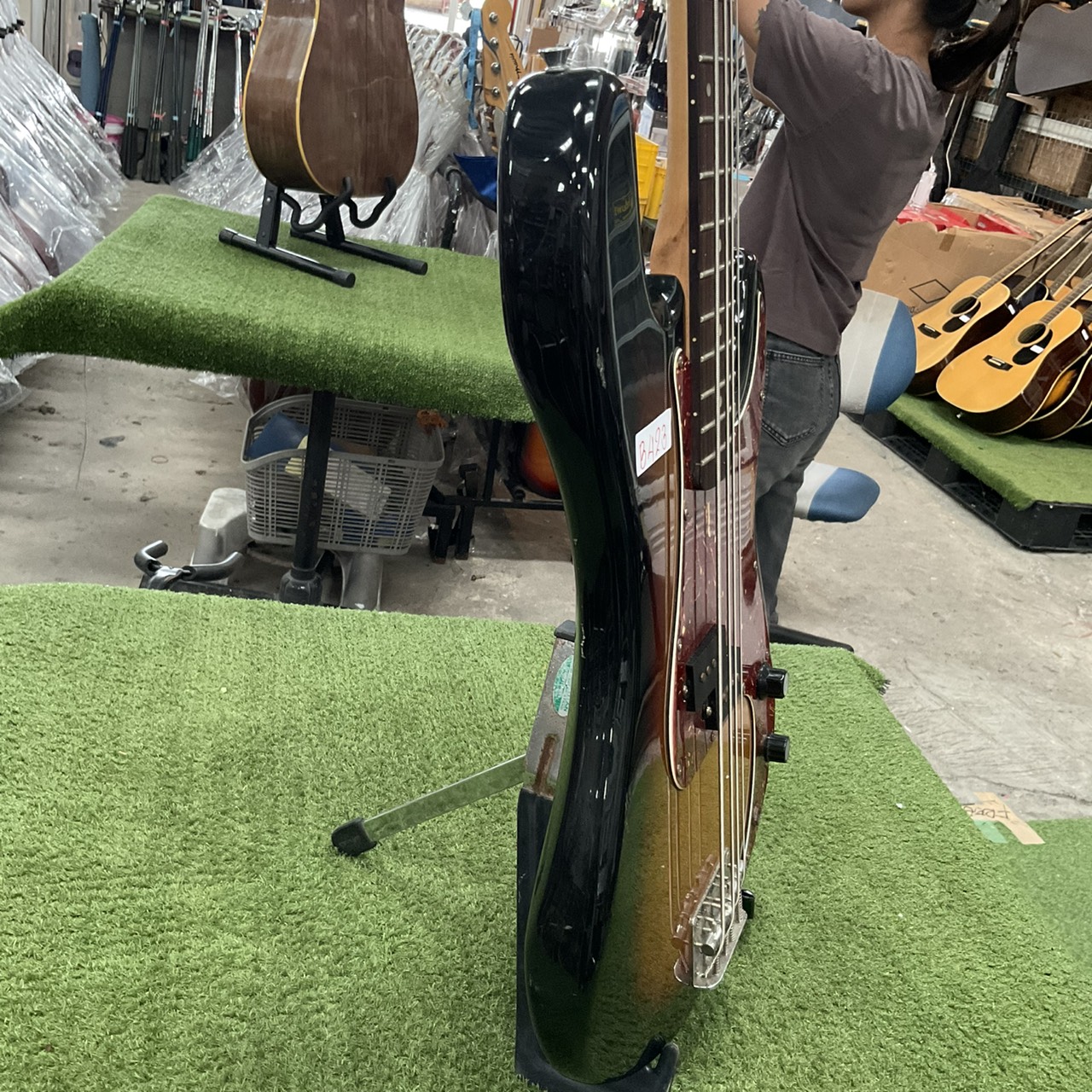 กีต้าร์เบส PhotoGenic