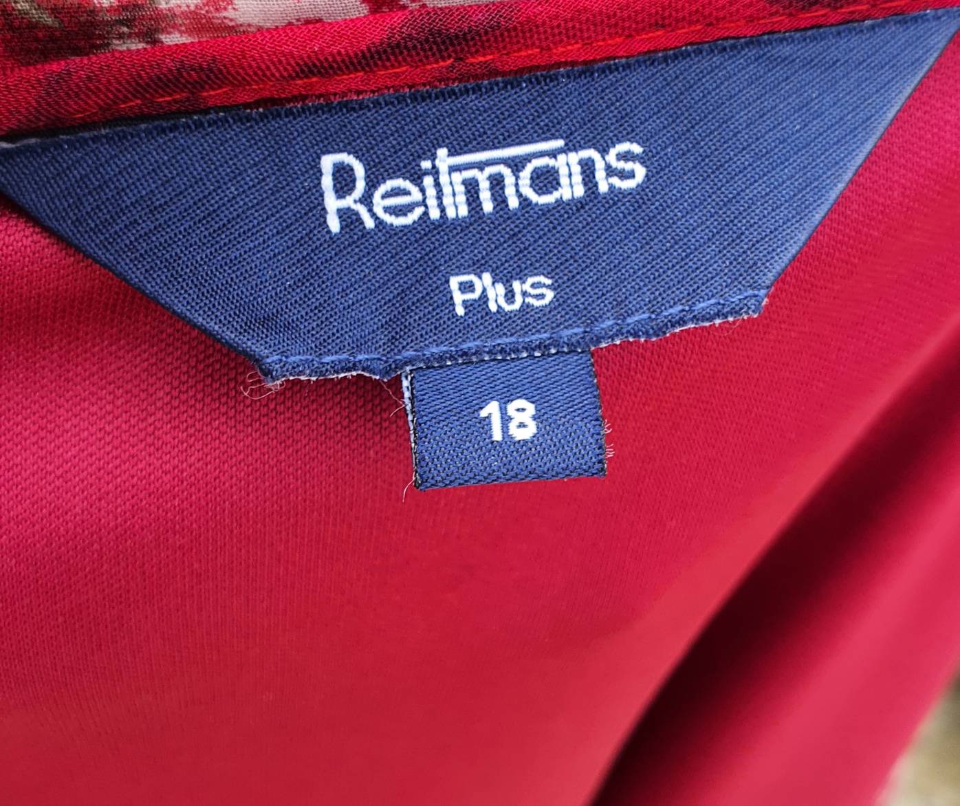 FF03652 เสื้อแฟชั่น ชีฟอง สีแดง แบรนด์ Reitmans อก free-45 นิ้ว