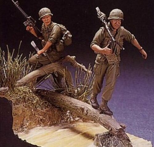 โมเดลฟิกเกอร์ทหารพร้อมฐาน AFV ขนาด 1/35 HF505 VIETNAM 1968 WITH BASE
