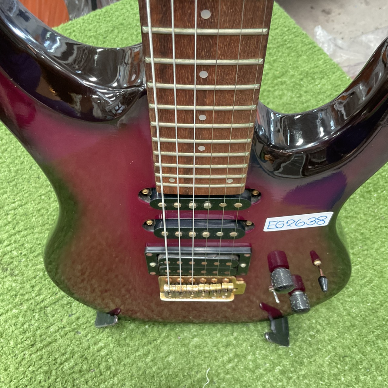 กีต้าร์ไฟฟ้า Aria Pro II : MAGNA