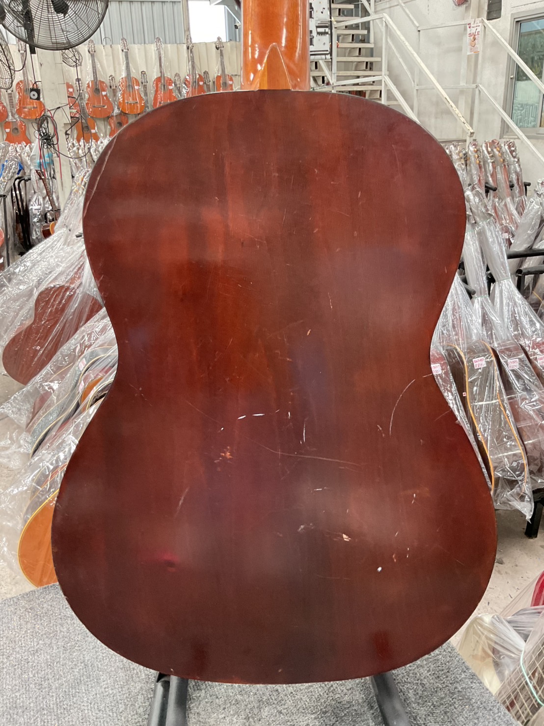 กีต้าร์คลาสสิค ZEN-ON GUT : No.70