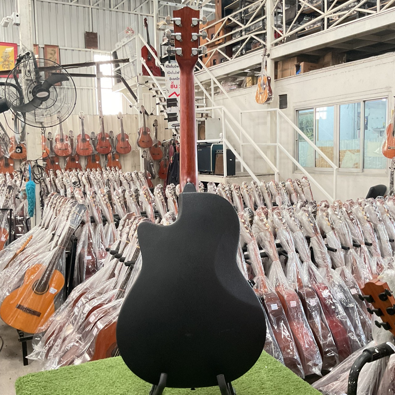 กีต้าร์โปร่งไฟฟ้า Stafford&Co. : SE-350