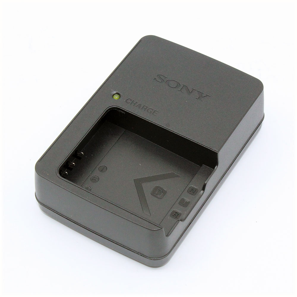 แท่นชาร์จแบต Sony รุ่น BC-CSDE NP-BD1/FR1/FT1/FD1/FE1