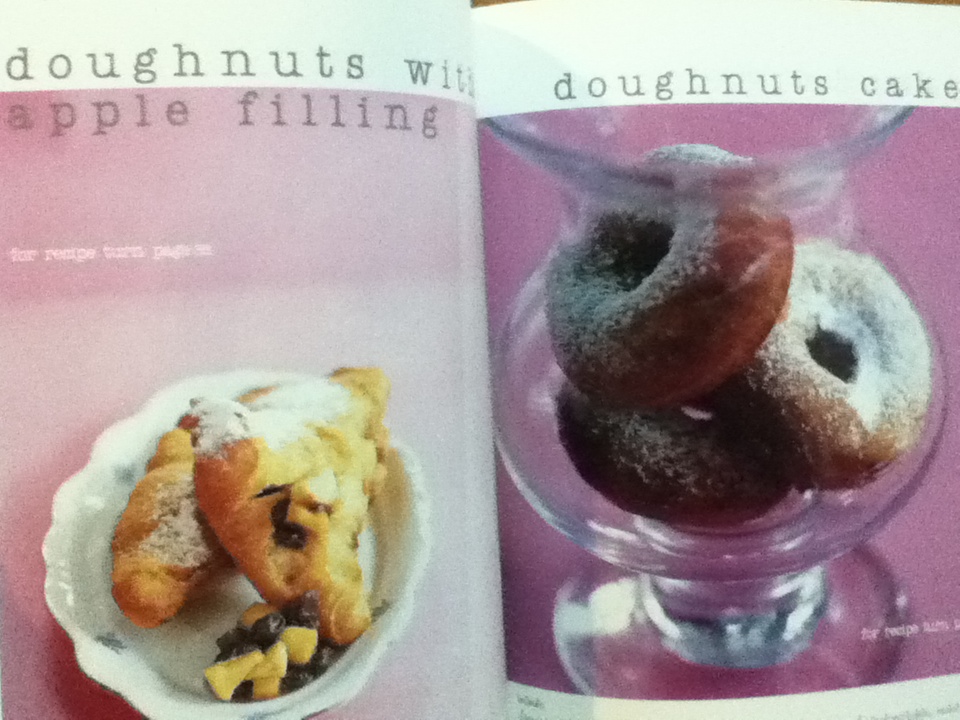 ของหวานๆ พื้นฐานการทำขนมอบ/ เศรษฐพงศ์ เผ่าวัฒนา