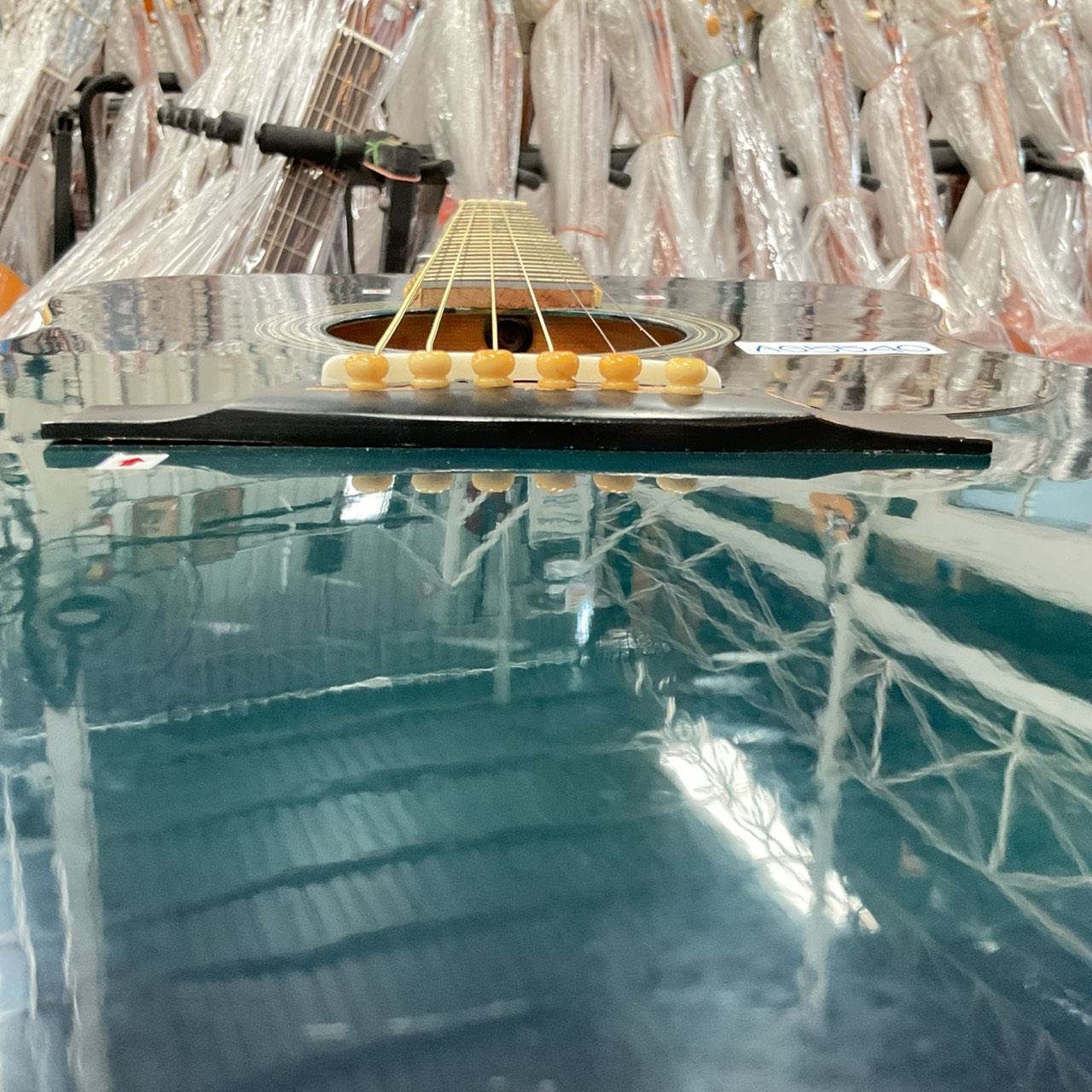 กีต้าร์โปร่ง Barclay