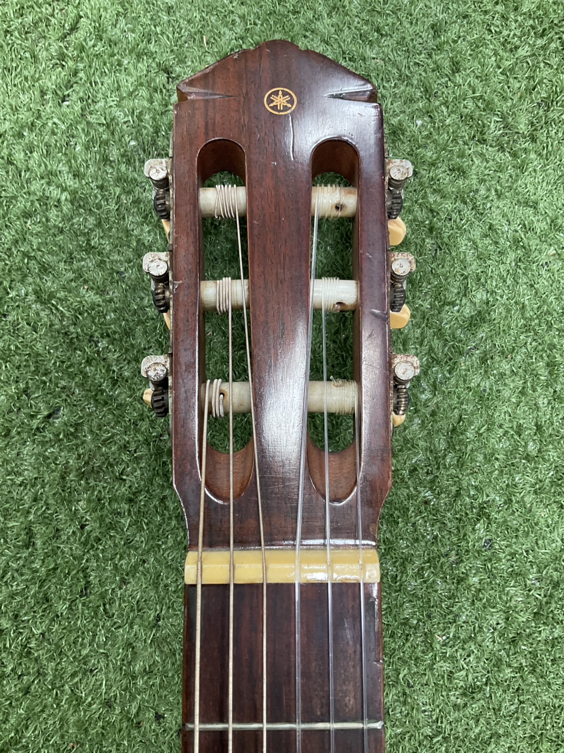 กีต้าร์คลาสสิค YAMAHA : G-100D