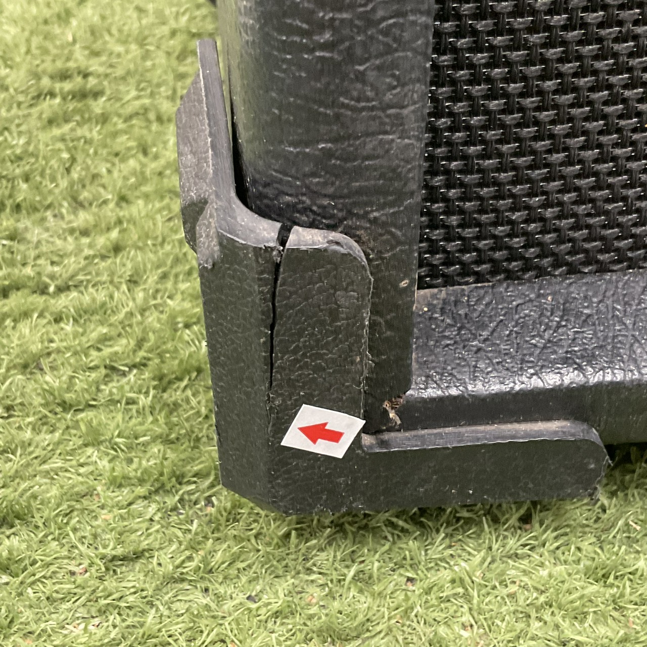 แอมป์กีต้าร์ Guyatone : SX-100