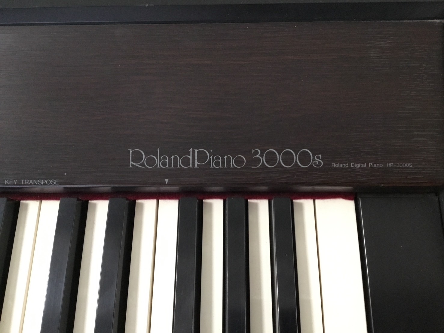 เปียโน Roland : HP3000S