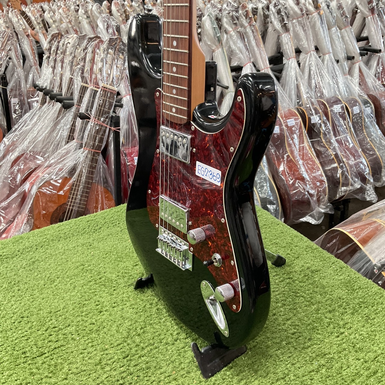 กีต้าร์ไฟฟ้า FLAVOR