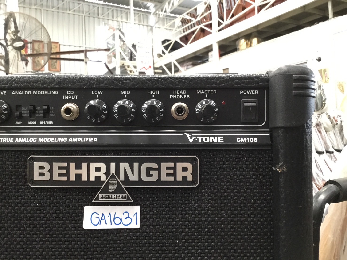 แอมป์กีต้าร์ BEHRINGER : V-TONE GM108