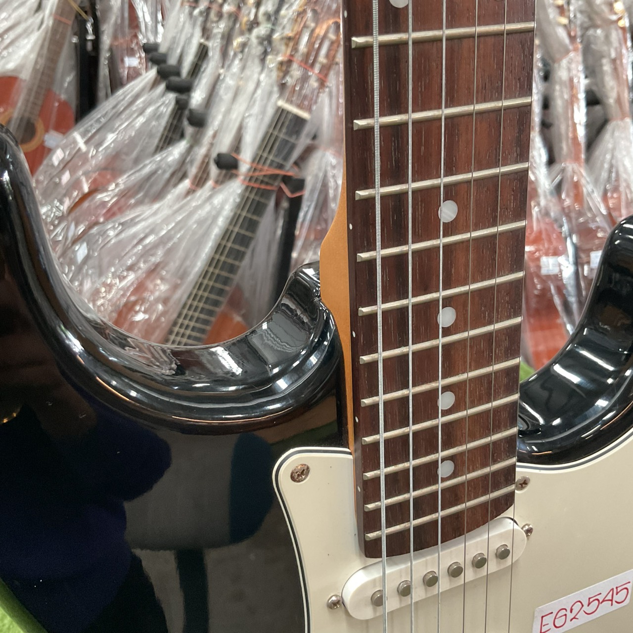 กีต้าร์ไฟฟ้า PhotoGenic