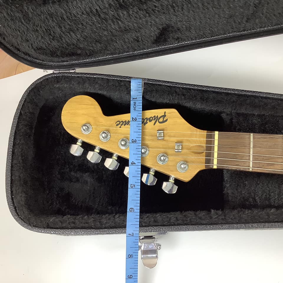 กล่องเคสกีต้าร์ไฟฟ้า (ใส่ได้เฉพาะทรง STANDARD)