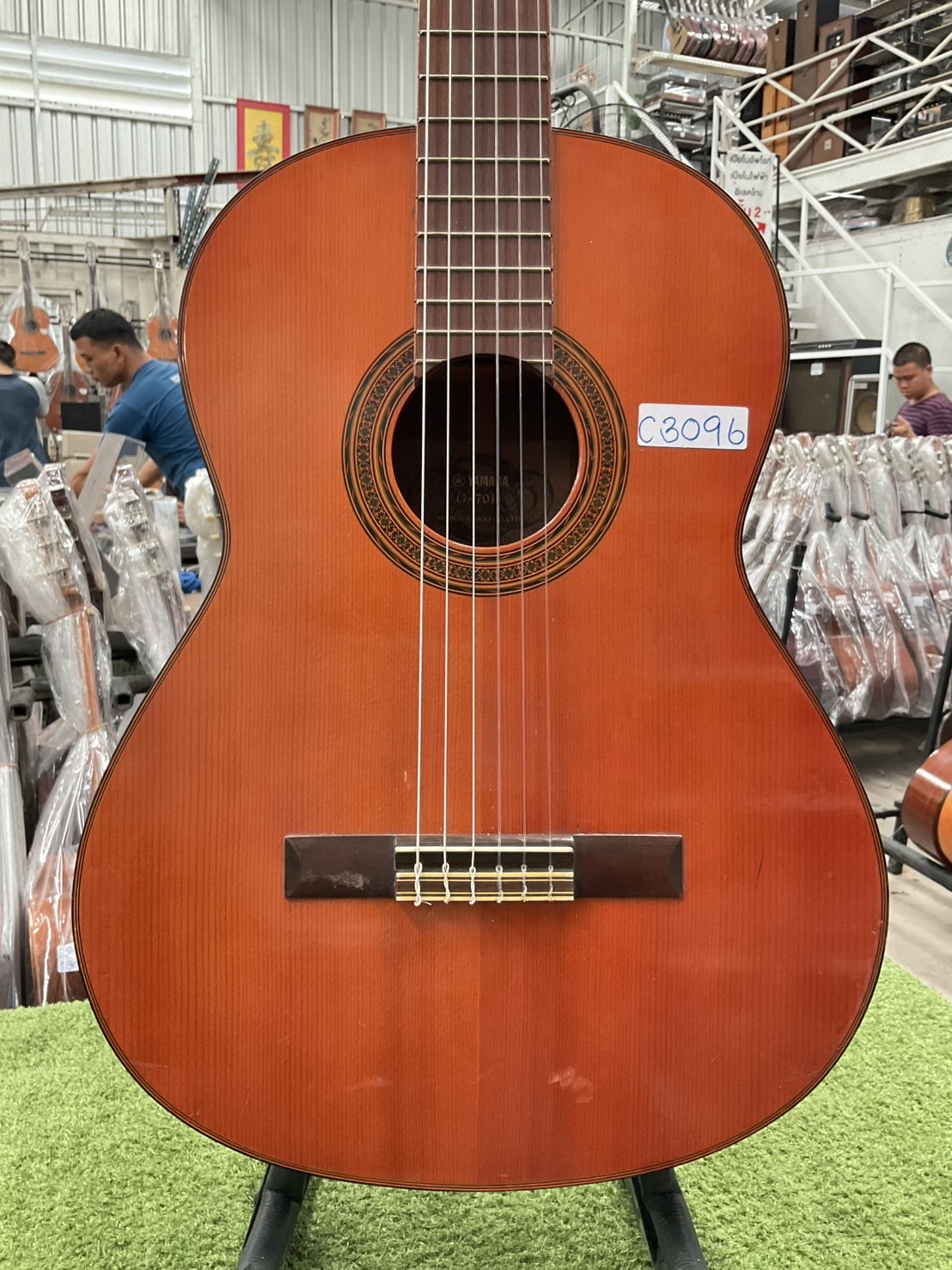 กีต้าร์คลาสสิค YAMAHA : G-70D