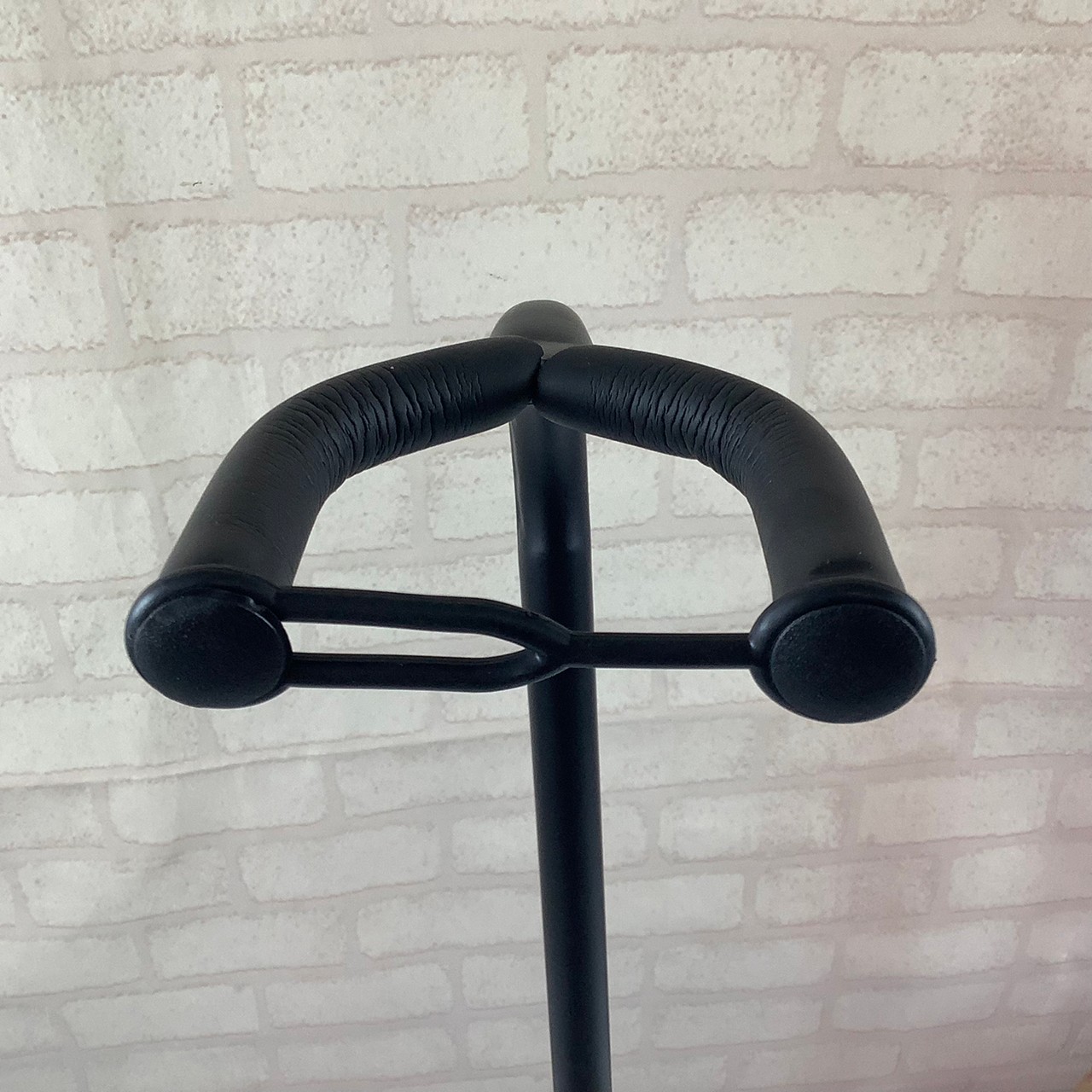 ขาตั้งกีตาร์ มีคอรับGUITAR UPRIGHT STAND