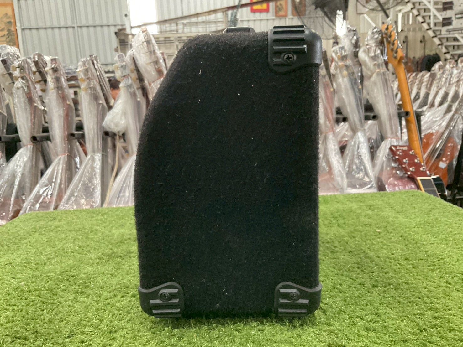 แอมป์กีต้าร์ Tony Smith : TG-75